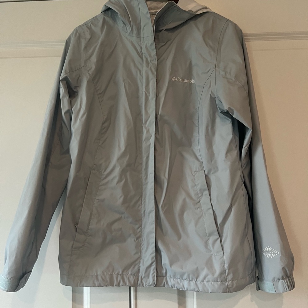 Columbia Light Gray Hooded Jacket